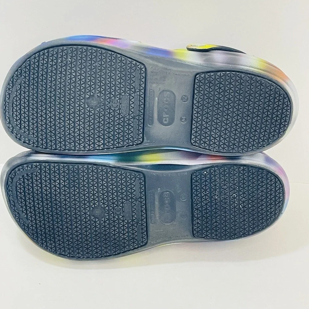 Crocs‎ Clogs Men 12 Tie Dye Bistro Multi Color Graphic Slip Resistant Work EUC